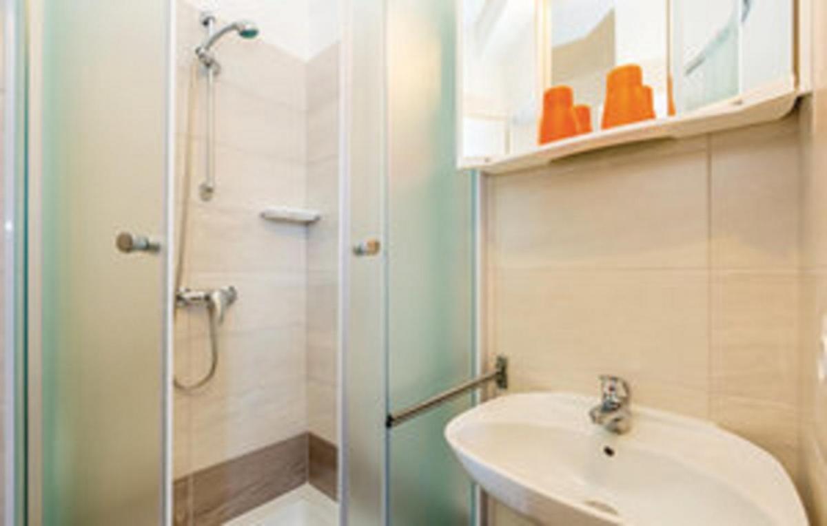 Adriatic Apartmani A2-A6, Rab Kampor Exterior foto